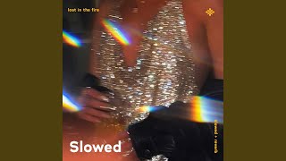 Download lagu lost in the fire (slowed   reverb)