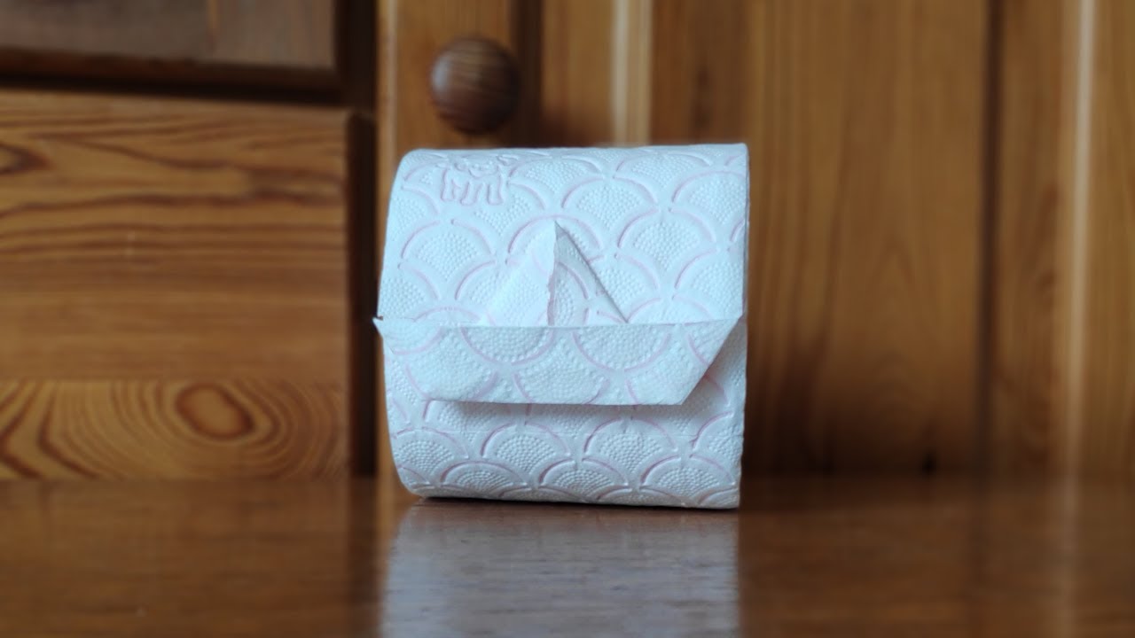 Оригами "Кораблик" из туалетной бумаги. Origami "Boat" of toilet paper. YouTube
