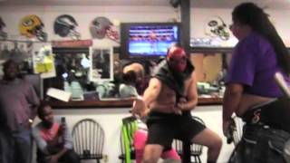 FAT HEADZ  BARBERSHOP  HARLEM SHAKE