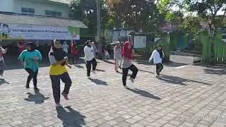 Senam pantai klayar. Minggu sehat bersama ibu2sariyosowonosobo