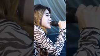 Duri Duri Salma Novita Goyang Mantapzz - Story Wa Dangdut Terbaru
