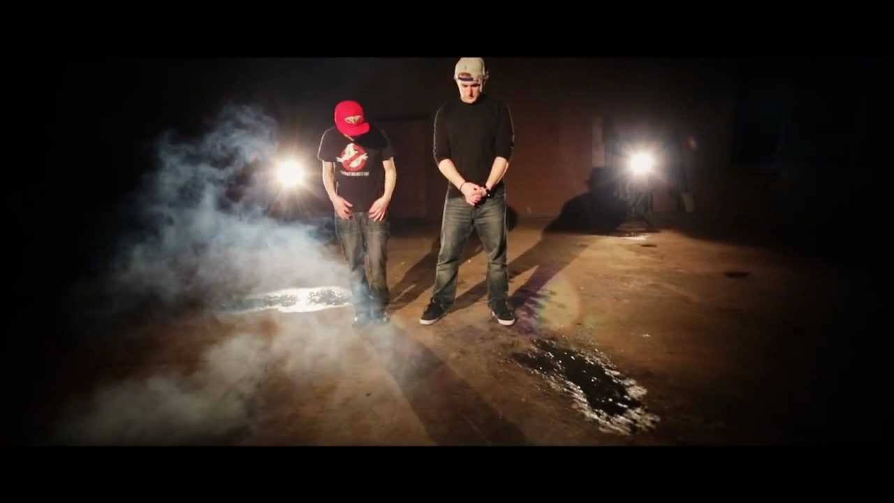 DOUBLE VISON (@2xVMusic) - Right Here OFFICIAL MUSIC VIDEO adlı videoyu YouTube'da izle DOUBLE VISON (@2xVMusic) - Right Here OFFICIAL MUSIC VIDEO adlı videoyu YouTube'da izle