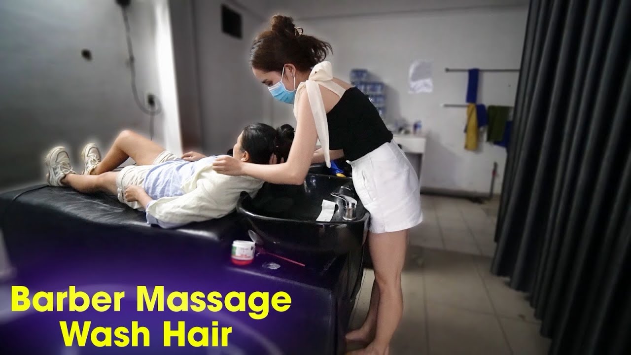 Vietnam Massage Barber Shop ASMR Massage Face & Wash Hair with Girl in street Ho Chi Minh 2021 | Street Food And Travel