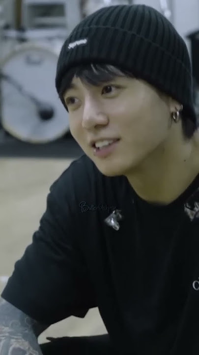 Jungkook saying it's Jin and Jimin's fault as the notes are high 🤣