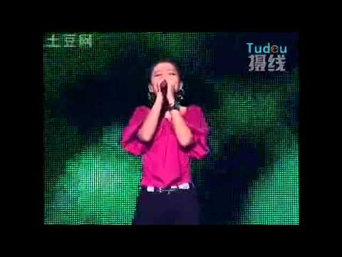 上海超越極限巨星演唱會張靚穎演唱《我相信》（土豆攝線）