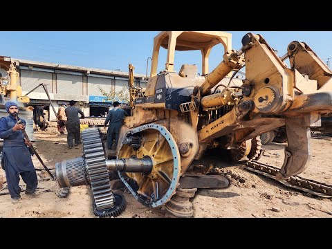 Restoration Komatsu Final Drive Assembly || How Dozer Final Drive and idler Wheel Repairing