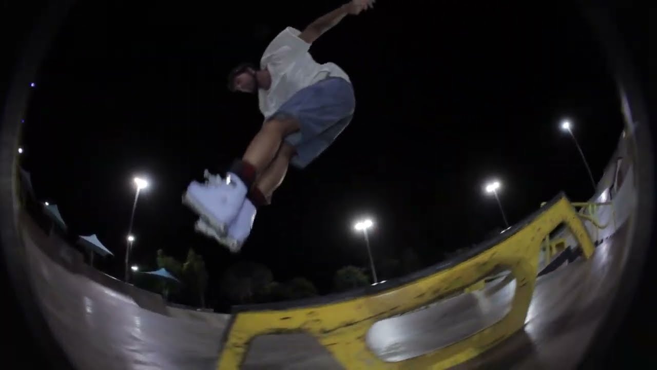 Night & Roll - Alex Broskow Them skates | First session