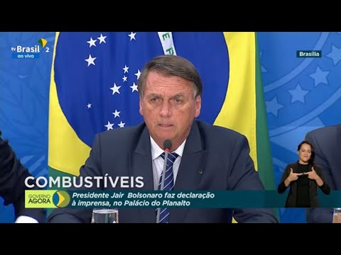 Presidente Bolsonaro  – Entrevista sobre a redução de impostos para gasolina, diesel e gás de cozinha….