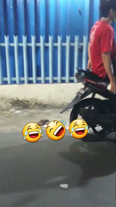 TIKUS NYARIS KECELAKAAN TUNGGAL🤣