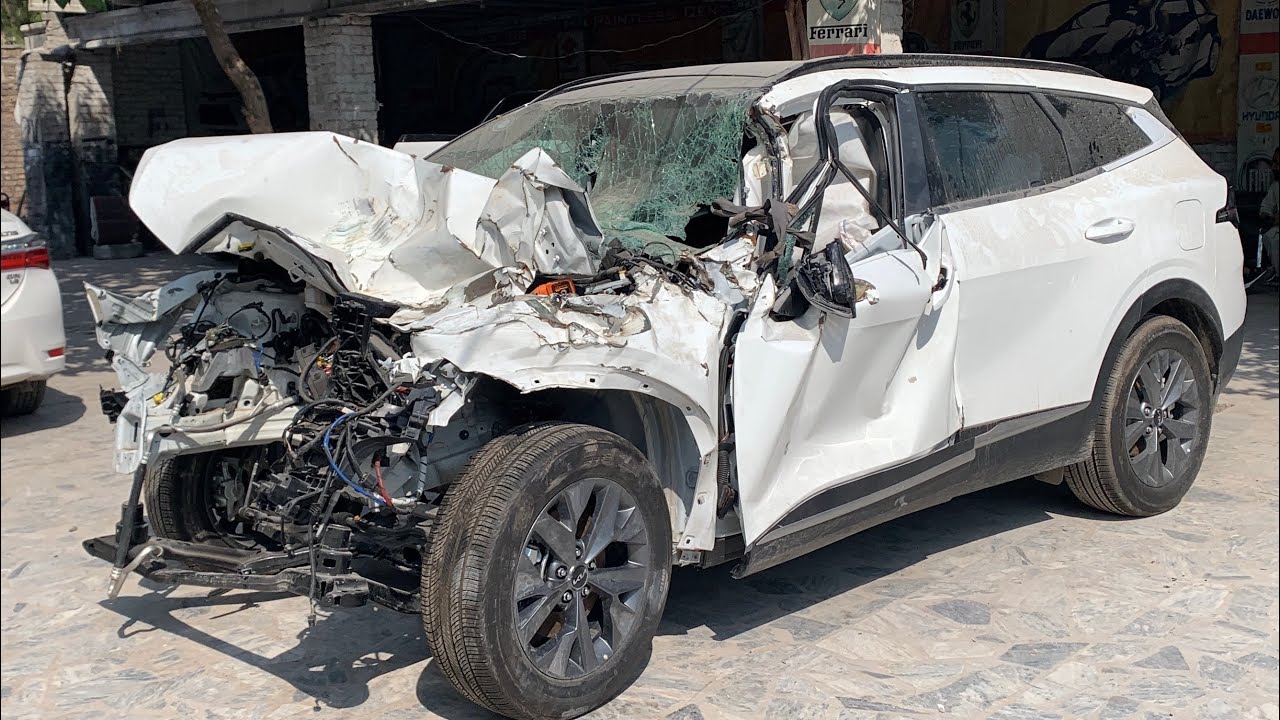 KIA Sportage 2025 Full Accident Rebuild | Extreme Front-End Damage