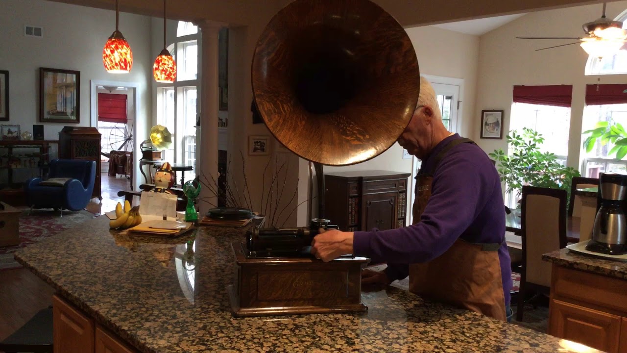 228.  Edison Triumph model E cylinder phonograph with O reproducer