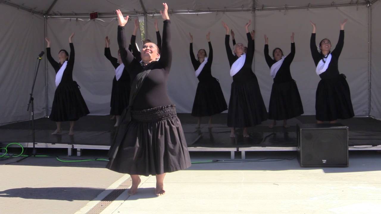 kaha-ka-manu-hula-by-the-ladies-of-mehana-kuhai-halau-o-mehana-pa