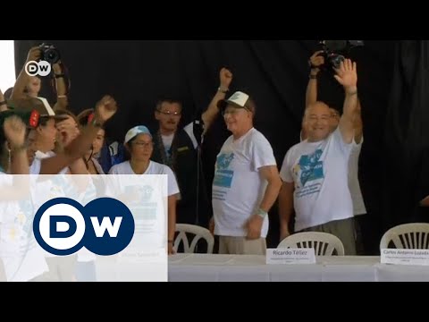 Видео: Колумбия проголосовала против мирного договора своего президента. Почему? Сеть Матадор