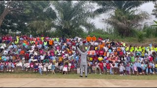 Lipdub École Marie Inmaculeé Yaoundé, Cameroun