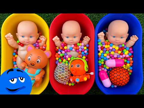 Cute Three Dolls Playing with Rainbow Beads Balls Relaxing Video | 118| Ghentalin