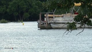 Gnarly Gar uses boats for transport after floods