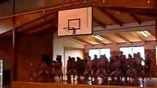 opononi kapa haka