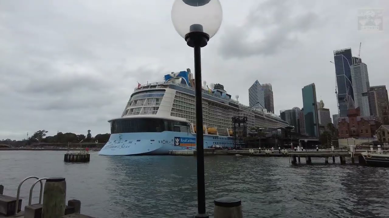 Anthem of the seas walkabaout