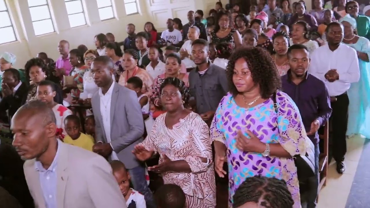 PROCESSION DU SAINT SACREMENT LA CHORAL COEUR IMMACULLE DE MARIE BUKAVU DRC 2022