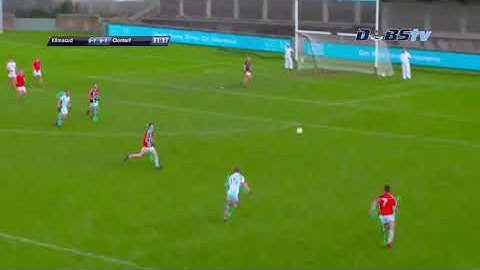 Classify football players actions using pose estimation and tracking  [Demo]