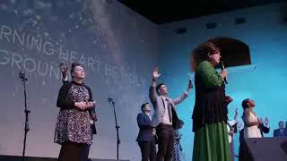 There's Something About That Name - Shara McKee & The Pentecostals of Katy Church