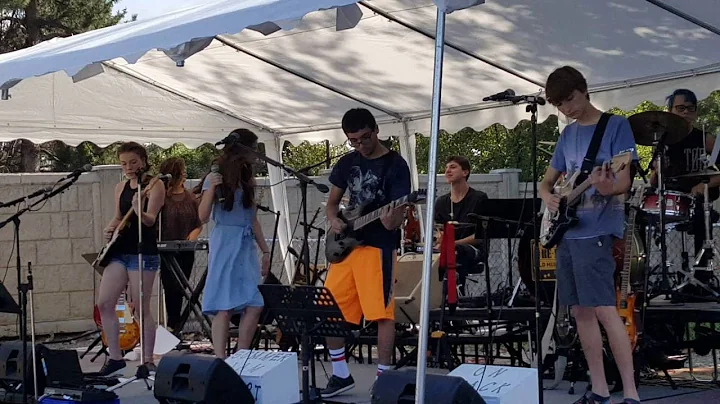 Stanton playing with city diggers band(1)