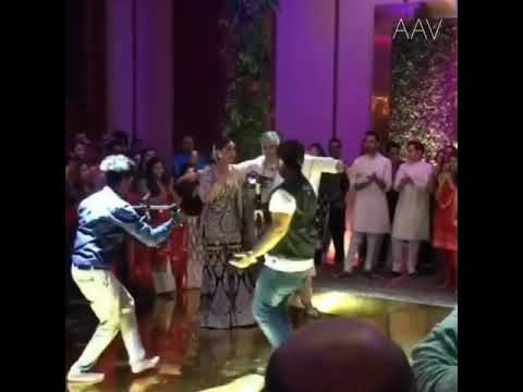 bollywood-celebrities-dancing-on-sangeet-ceremony-of-sonam-kapoor-full-view-||-aav