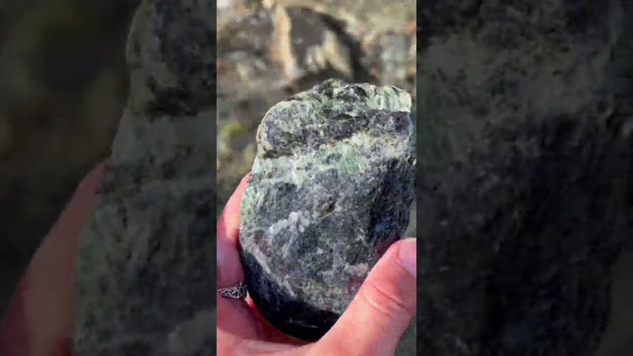 California’s state rock, Serpentine. 