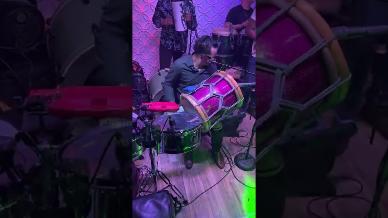 William Tambora último botao con maxbanda