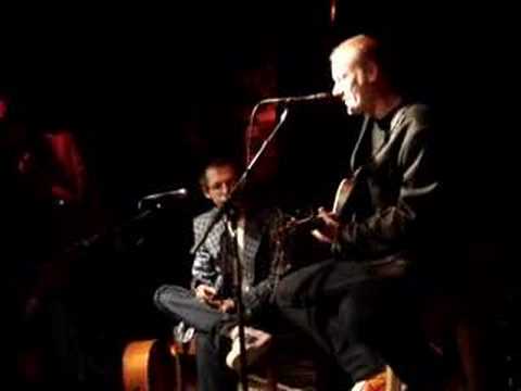 Mike Doughty - F Train (live in Cambridge)