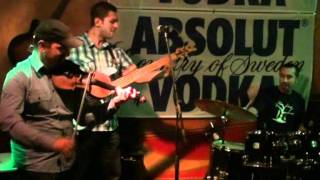 Miniatura del video "Nermin Alukic - Cerkez live @ City Pub Sarajevo 24.07.2011"