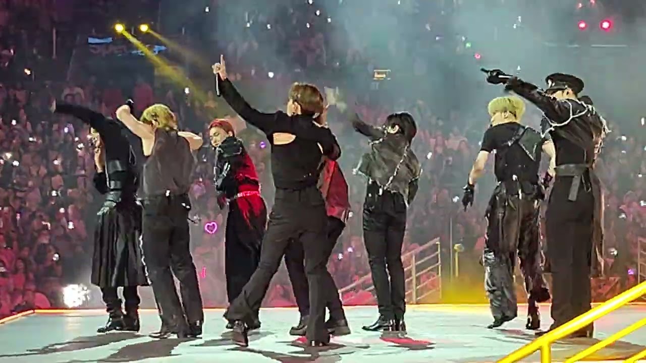 230819 - ATEEZ-WONDERLAND at KCON LA2023 FANCAM