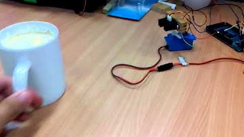IR Sensor (Sharp 2YOA02) Object Tracking with Arduino