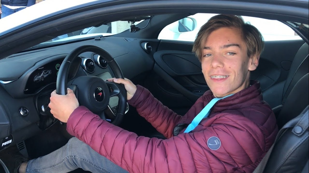 knallen op circuit zandvoort in een Mclaren!