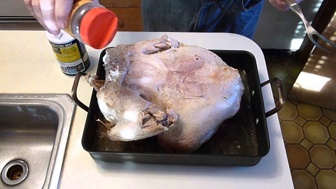 Delectably Moist Roast Turkey Made Simple! YouTube