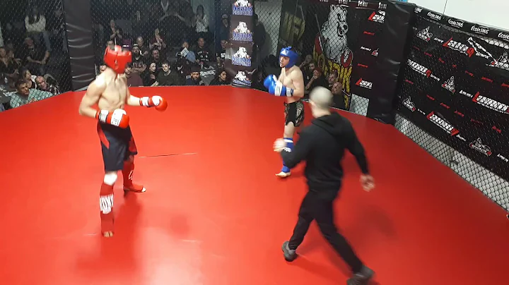 joseph Vachon vs Mathieu Larouche Round 1 fighter ...