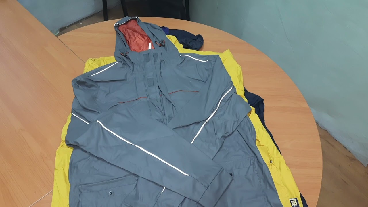 BAL35PL Плащи-дождевики 5 кг; лот 12150811; 12 шт.