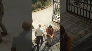 How to smuggle items past a frisk in #hitman3