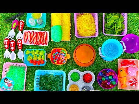 เปิดร้านหมี่เกี๊ยว เล่นทำอาหาร ของเล่นเครื่องครัว Kitchen Coocking Toy Play