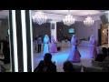 Армянский танец с женихом и невестой