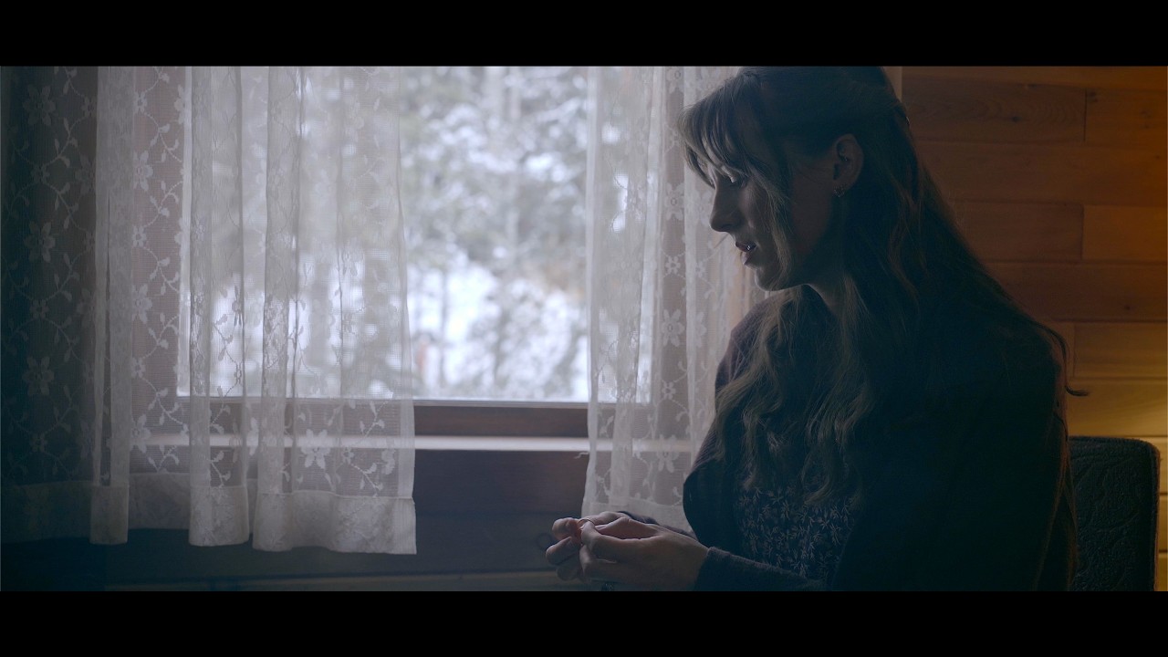 Kaeley Jade - Never Come Home Again (Official Music Video)