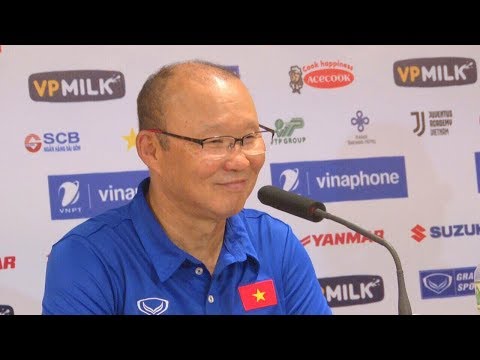 Video Phản ứng của HLV Park Hang-seo trước những câu phỏng... - youtube