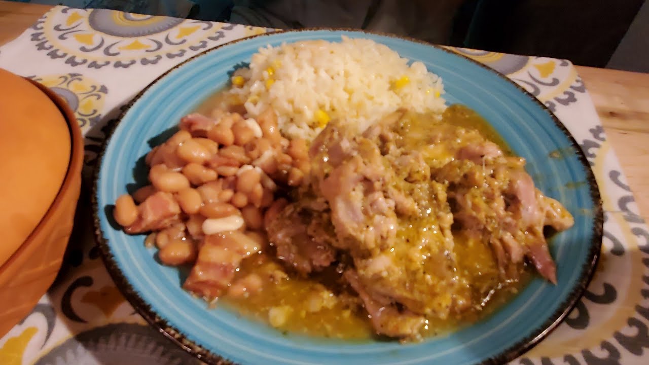 Тушеные свиные ребрышки в сальса-верде. Еда до 20 долларов | Лалабад 2020