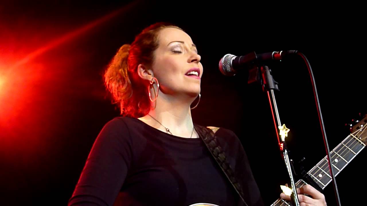Anneke Van Giersbergen - All I want is you (U2 cover) - LIVE PARIS 2012
