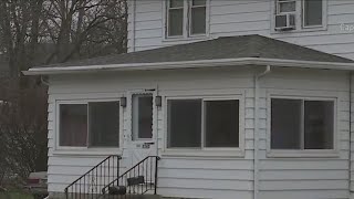 Prosecutor wants US death penalty for police shooting pair