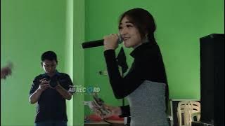 Download lagu DIFARINA INDRA Buih Jadi permadani NEVADA ANNIVERSARY SEBOLO BLINGOH