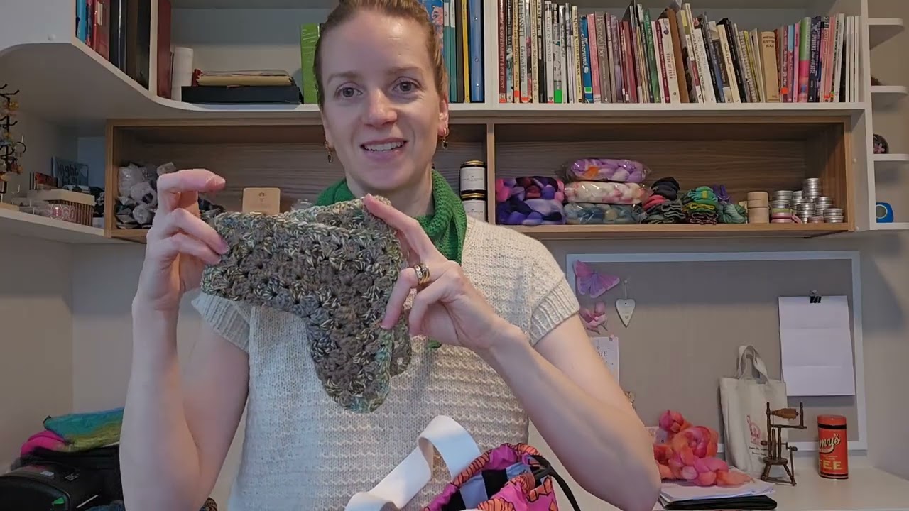 Hang-out with Handmaiden - August 2025