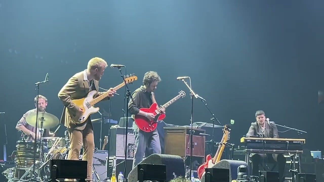 The Dawn Brothers - Devil Woman, Live at ZiggoDome, Amsterdam, May 5th 2024 bekijken op YouTube The Dawn Brothers - Devil Woman, Live at ZiggoDome, Amsterdam, May 5th 2024 bekijken op YouTube