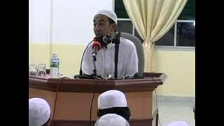 Ust Azhar Idrus- ' Awek India Non Muslim Nak Autograf UAI '