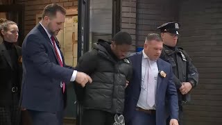 Suspect charged after Jets player shot in New York City